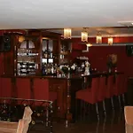 Big Mountain Hostal *