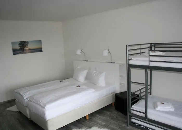 Big Mountain Hostel *