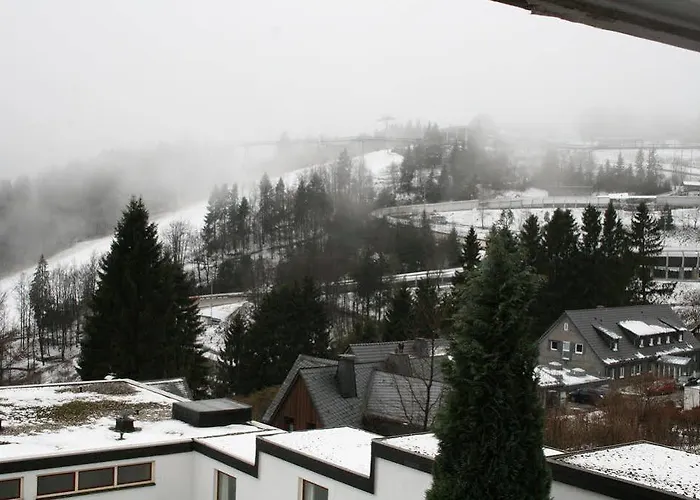 Big Mountain Hostel *